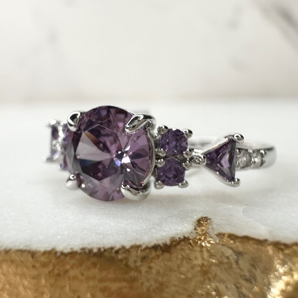 Bomb Party The Evelyn Amethyst Rhodium Plated Ring Size 9 RBP7581 NWT - Picture 1 of 5